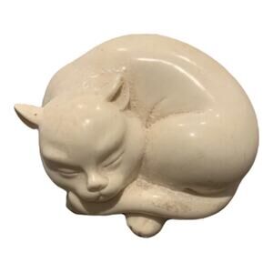 Franklin Mint Faux Netsuke Sleeping Cat